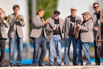 Addi M&uuml;nster&rsquo;s Old Merry Tale Jazzband - Let the good times roll!